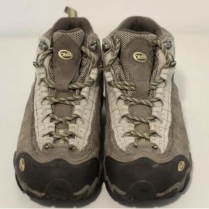 Womens Oboz Boots Size 9